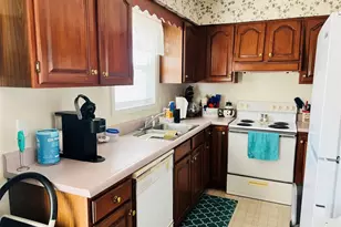 721 Ridge, Shelbina, MO 63468 - Photo 4