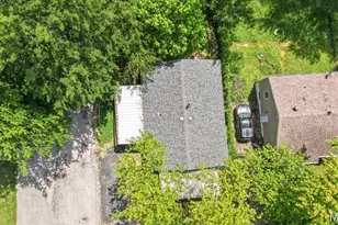3368 Suncrest Ave, Breckenridge Hills, MO 63114 - Photo 4