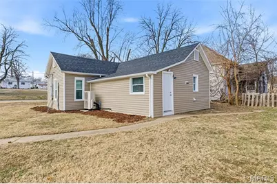 202 N 3rd Street, Elsberry, MO 63343 - Photo 26