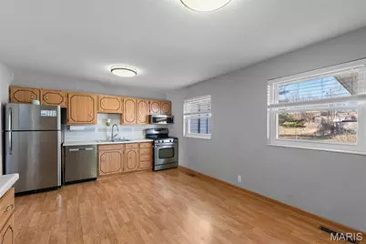 11239 Terry Avenue, Bridgeton, MO 63044 - Photo 10