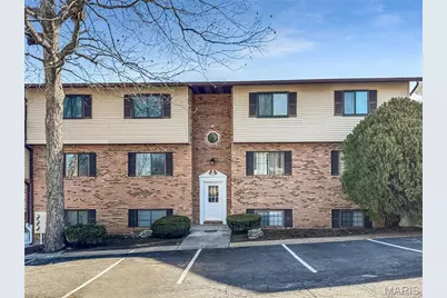 15 Village West Court #302, Washington, MO 63090 - Photo 1