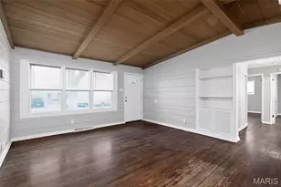 9850 Monarch Dr, Saint Louis, MO 63136 - Photo 10