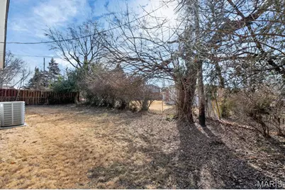 2620 Belair Terrace, Florissant, MO 63033 - Photo 36
