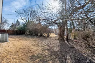2620 Belair Terrace, Florissant, MO 63033 - Photo 36