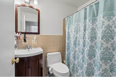 2620 Belair Terrace, Florissant, MO 63033 - Photo 12