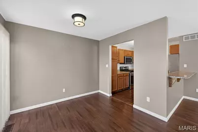 16250 Lea Oak Court, Chesterfield, MO 63017 - Photo 10