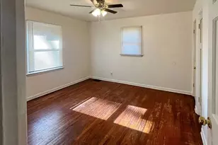 6636 Kenwood Dr, Saint Louis, MO 63121 - Photo 8