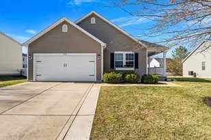 715 Ashton Way Cir, Eureka, MO 63025 - Photo 2