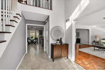 4910 Lowndes Drive, Saint Louis, MO 63129 - Photo 8