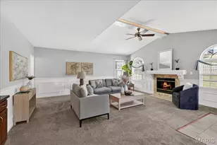 4910 Lowndes Dr, Saint Louis, MO 63129 - Photo 28