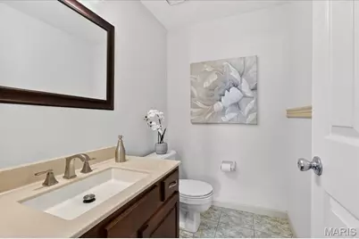 4910 Lowndes Drive, Saint Louis, MO 63129 - Photo 30