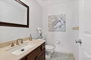 4910 Lowndes Dr, Saint Louis, MO 63129 - Photo 30