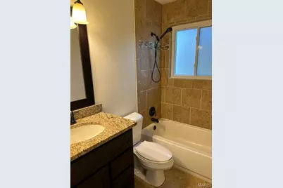 1 Braquewood Court, Manchester, MO 63021 - Photo 12