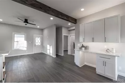 401 E Miller Street, De Soto, MO 63020 - Photo 8