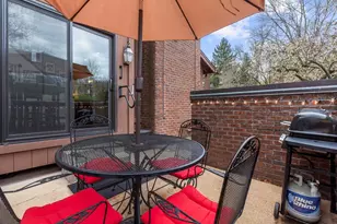 2000 Trailcrest Ln, Kirkwood, MO 63122 - Photo 10