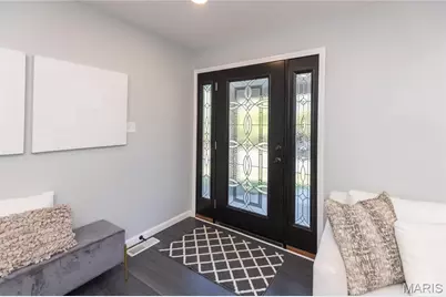2766 Chalet Hill Drive, Saint Louis, MO 63129 - Photo 4