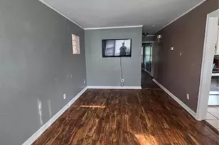 3510 Central Pl, Saint Louis, MO 63121 - Photo 2