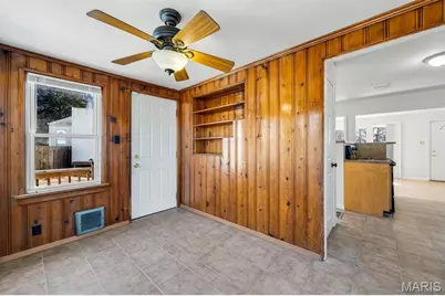 2045 Bainbridge Drive, Saint Louis, MO 63133 - Photo 14