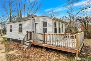 2045 Bainbridge Dr, Saint Louis, MO 63133 - Photo 30