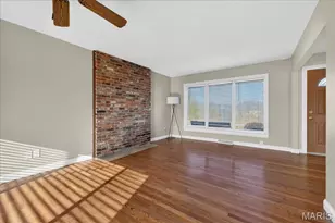 16 Knollwood Ct, Saint Charles, MO 63304 - Photo 4