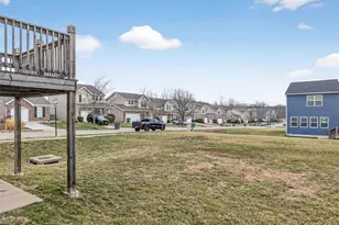 10 Brushy Brook Ct, O'Fallon, MO 63366 - Photo 36