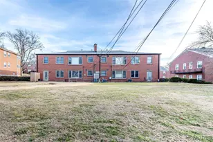 8111 Roxburgh Dr, Saint Louis, MO 63105 - Photo 30