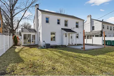 475 Catalina, Webster Groves, MO 63119 - Photo 16
