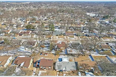 2531 Wesglen Estates Drive, Maryland Heights, MO 63043 - Photo 34