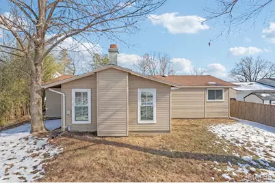 2531 Wesglen Estates Drive, Maryland Heights, MO 63043 - Photo 28