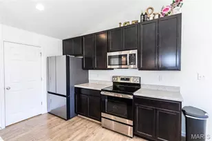 187 Prairie Wind Dr, Wentzville, MO 63385 - Photo 12