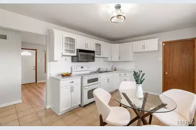 10615 Alliance Drive, Dellwood, MO 63136 - Photo 8