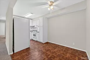 10445 Briarbend Dr, Saint Louis, MO 63146 - Photo 14