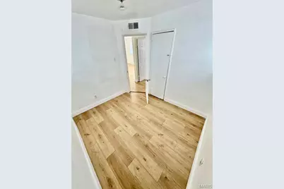 10132 Duke Drive, Saint Louis, MO 63136 - Photo 6