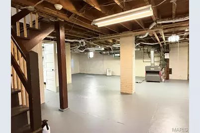 6335 Pershing Avenue, University City, MO 63130 - Photo 36