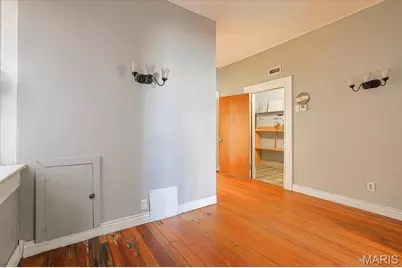 122 W Courtois Street, Saint Louis, MO 63111 - Photo 10