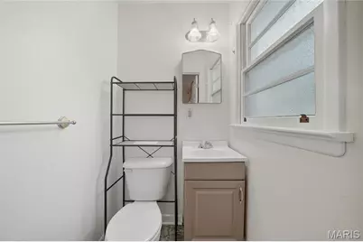 1090 Saint Joseph Street, Florissant, MO 63031 - Photo 10