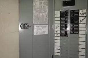 10539 Renfrew Dr, Riverview, MO 63137 - Photo 8