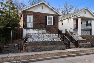 2039 Yale Ave, Maplewood, MO 63143 - Photo 2