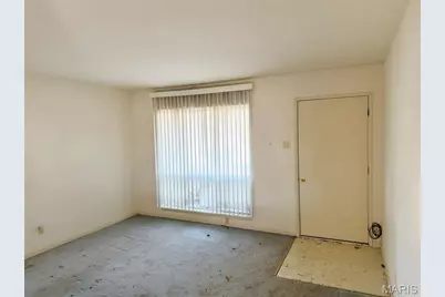 508 Saint Christopher Drive, O'Fallon, MO 63366 - Photo 2