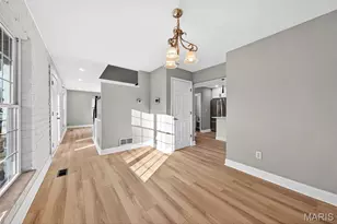 264 Braeshire Dr, Ballwin, MO 63021 - Photo 8