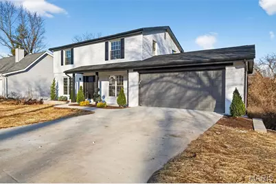 264 Braeshire Drive, Ballwin, MO 63021 - Photo 2