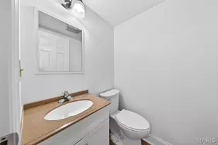 264 Braeshire Dr, Ballwin, MO 63021 - Photo 10