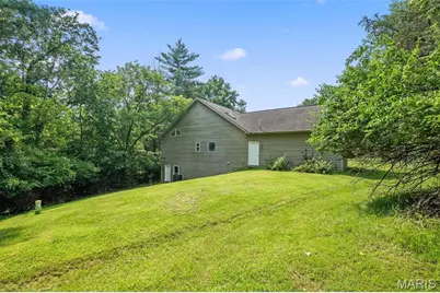 19037 Foxrun Hollow Lane, Wildwood, MO 63069 - Photo 8