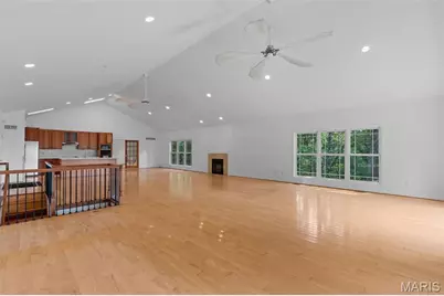 19037 Foxrun Hollow Lane, Wildwood, MO 63069 - Photo 12