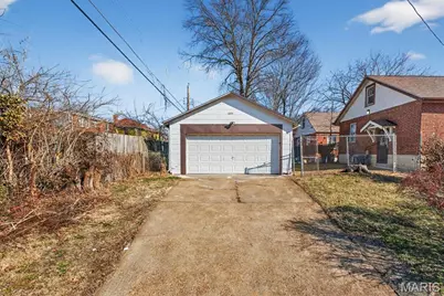 6851 Raymond Avenue, University City, MO 63130 - Photo 28