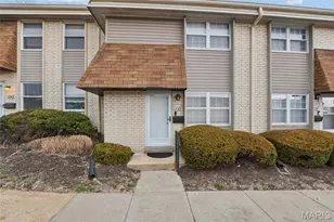 839 Lilybud Ct, Ballwin, MO 63011 - Photo 2