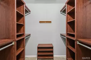 334 Ladue Oaks Dr, Saint Louis, MO 63141 - Photo 16