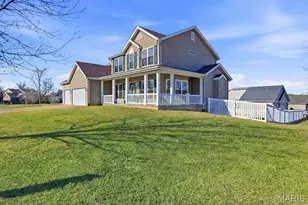 47 Savannah Hill Dr, Saint Peters, MO 63376 - Photo 2