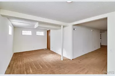 4 Sharon Court, Florissant, MO 63031 - Photo 26