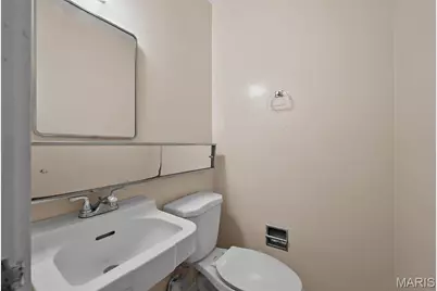 28 Black Oak Drive, Sunset Hills, MO 63127 - Photo 12